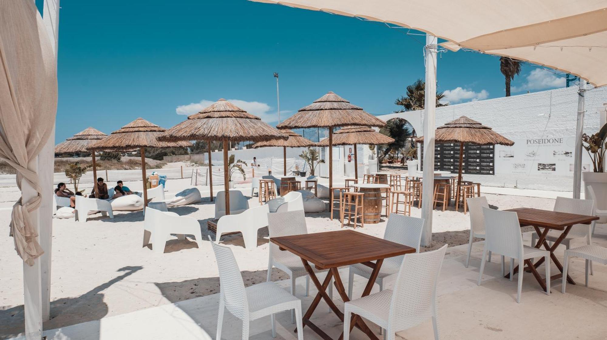 Villaggio Poseidone Beach Resort - Hotel Торре-Сан-Джованні-Удженто Екстер'єр фото